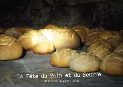 Le Musée Vivant des Vieux Métiers à Argol en Presqu’île de Crozon organise le dimanche 12 avril à partir de 14H La Fête du Pain et du Beurre.

Vous assisterez à la cuisson du pain dans notre four en pierre et à la fabrication du beurre à la baratte et du kouign-amann. 