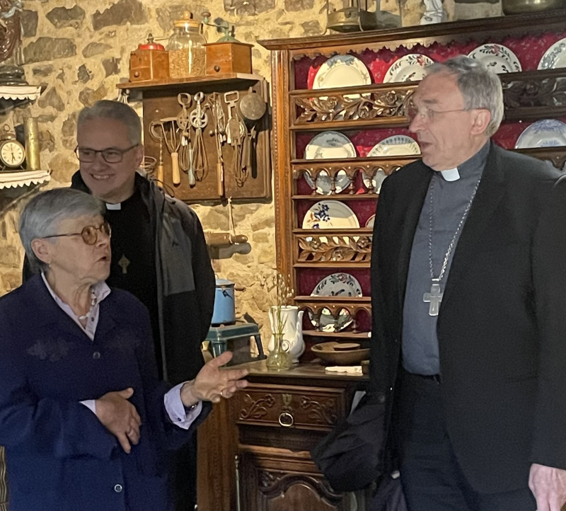 Visite pastorale de Monseigneur Dognin
